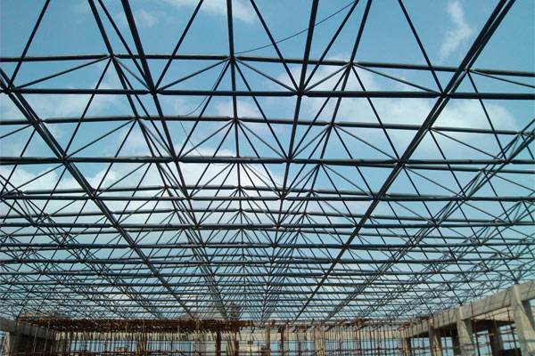 鄂尔多斯供应钢结构网架厂家